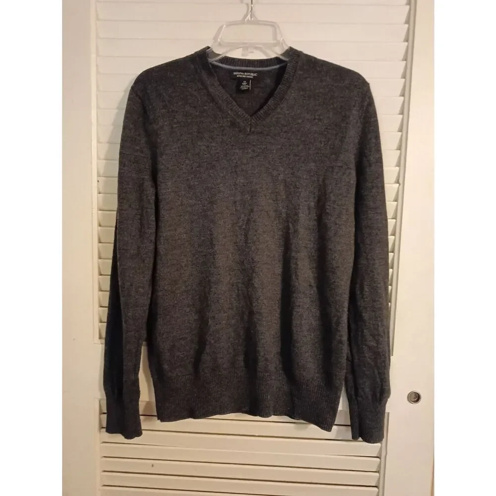 Banana Republic Men's V-Neck Sweater - Dark Gray